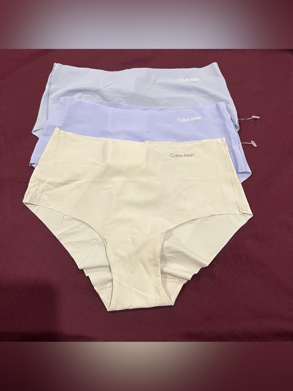 NWOT❗️Calvin Klein Women's invisibles hipster Underwear Panties (3-Pack) size XS